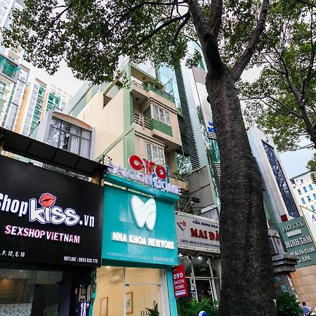 Oyo 414 Saigon Home Ho Chi Minh-staden Exteriör bild