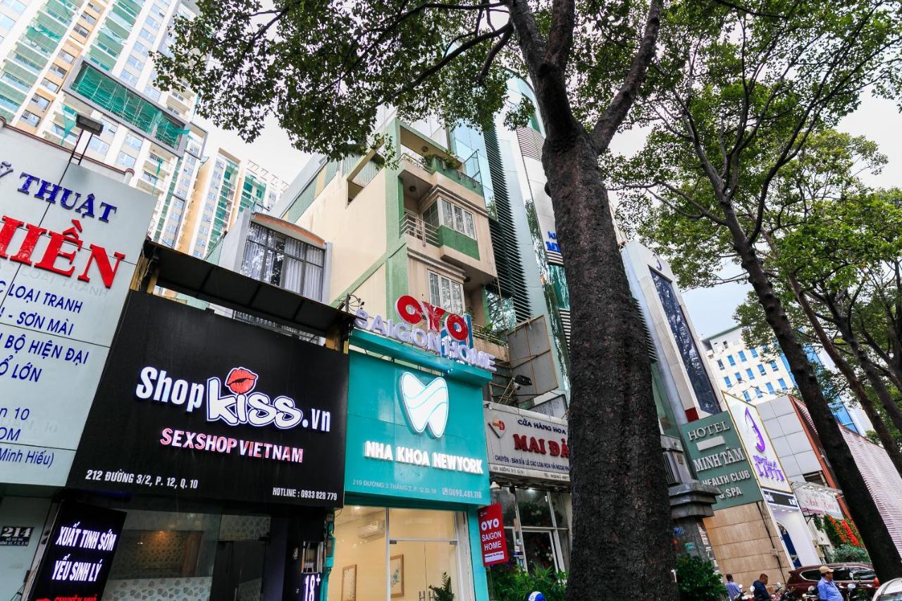 Oyo 414 Saigon Home Ho Chi Minh-staden Exteriör bild